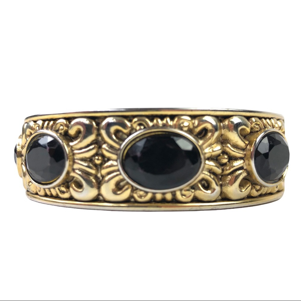 White House Black Market Gold Onyx Stone Gold Bracelet Bangle